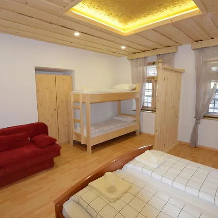 Metro Zois Castle Appartement Bohinj